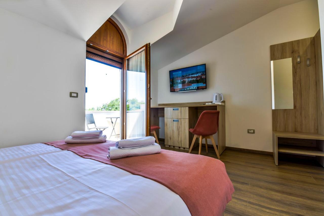 Novigrad Istria Casa Istriana Dajla Rooms מראה חיצוני תמונה